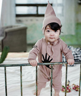 Hand Rabbit Suit and Hat